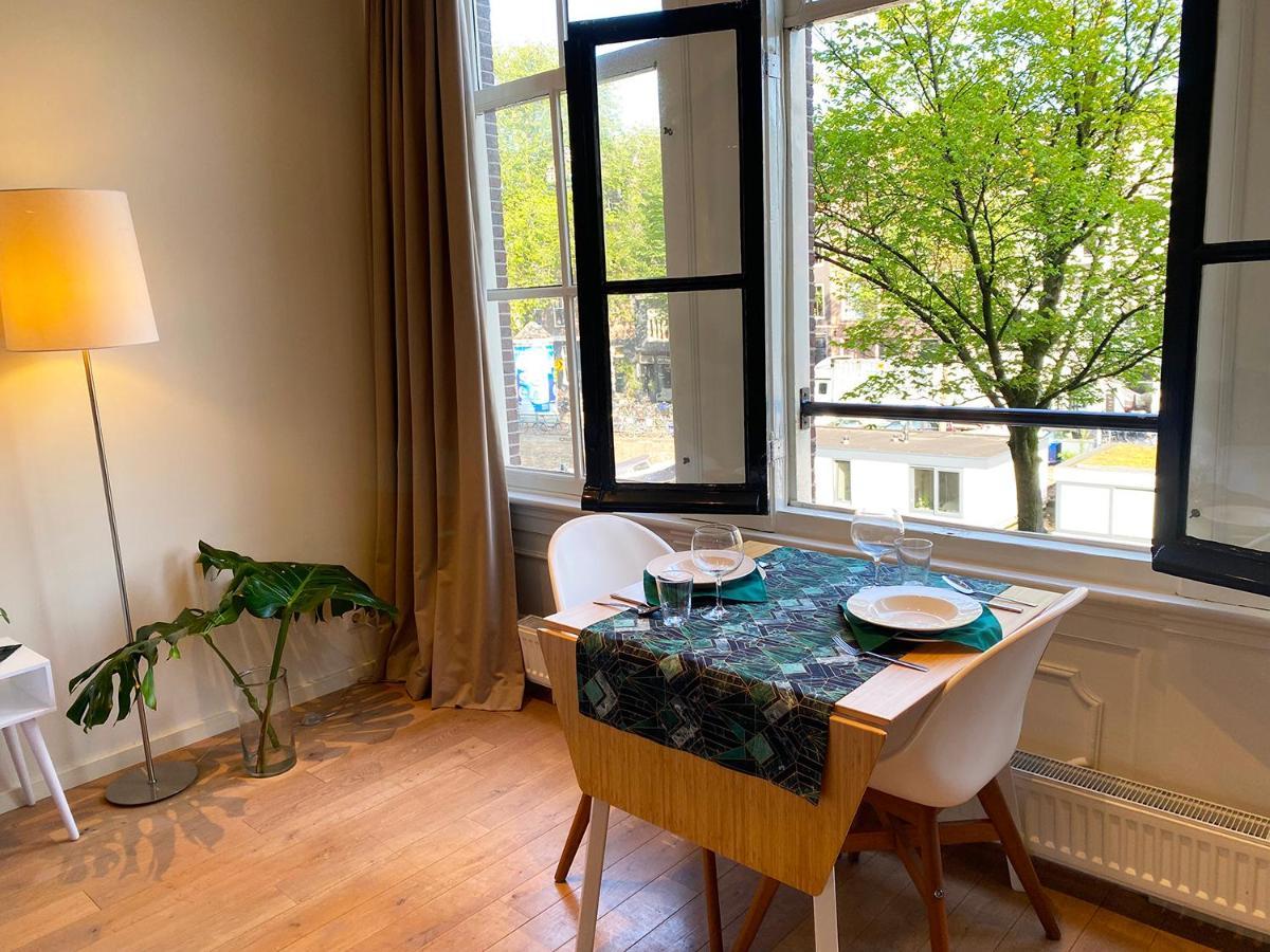 The Canalview Retreat Amsterdam Bagian luar foto