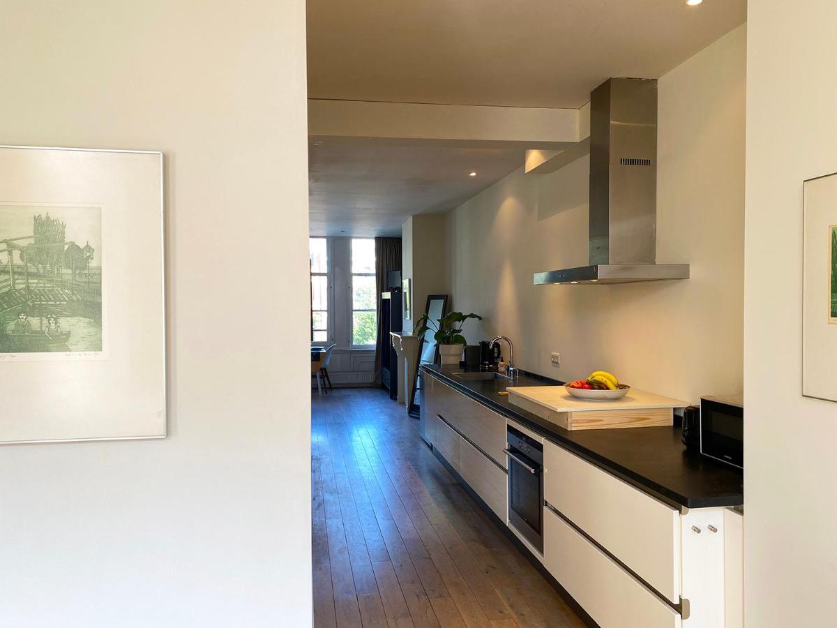 The Canalview Retreat Amsterdam Bagian luar foto