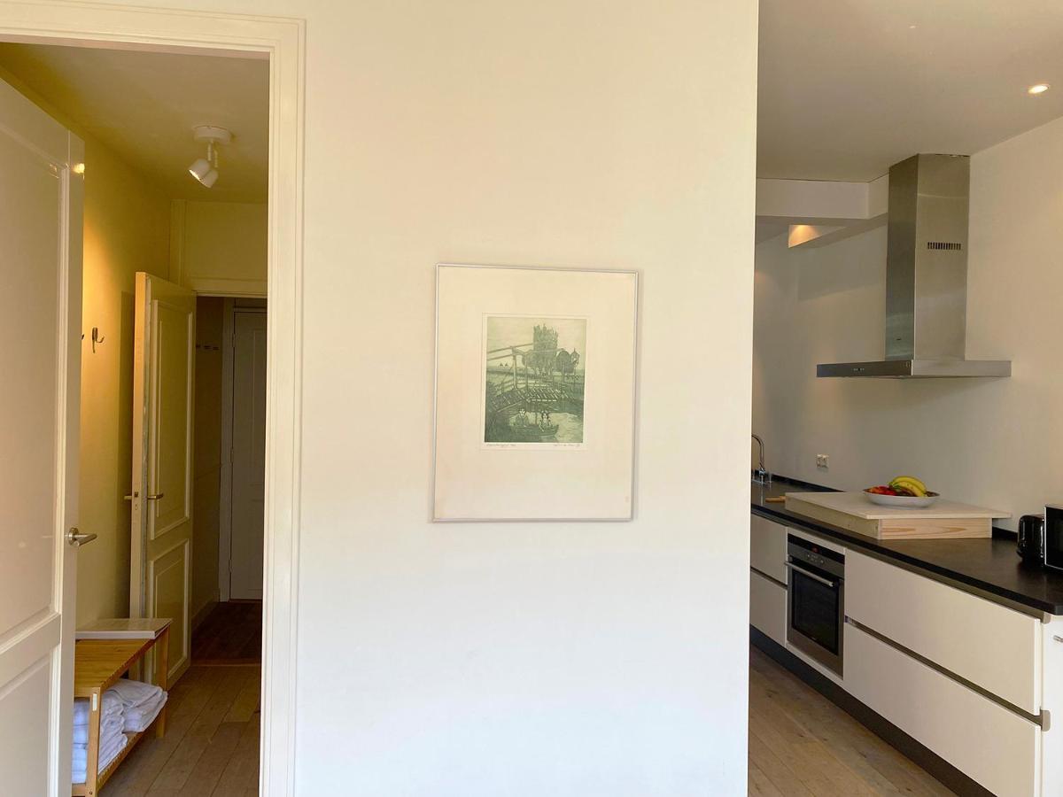The Canalview Retreat Amsterdam Bagian luar foto