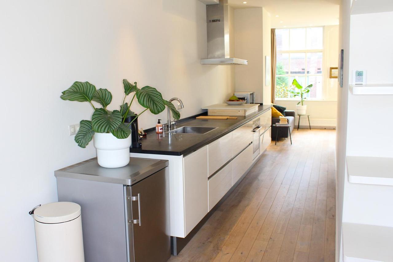 The Canalview Retreat Amsterdam Bagian luar foto