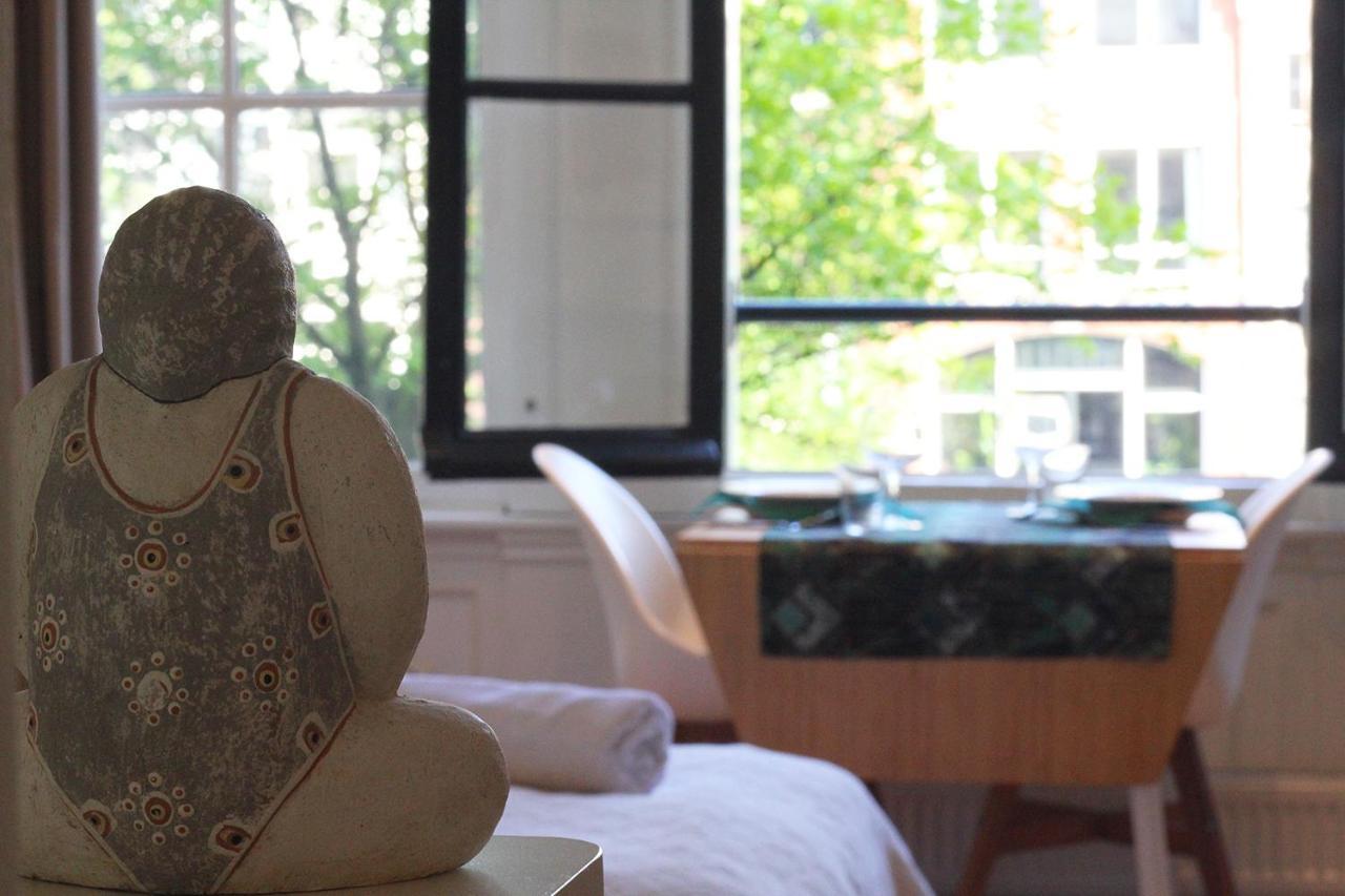 The Canalview Retreat Amsterdam Bagian luar foto